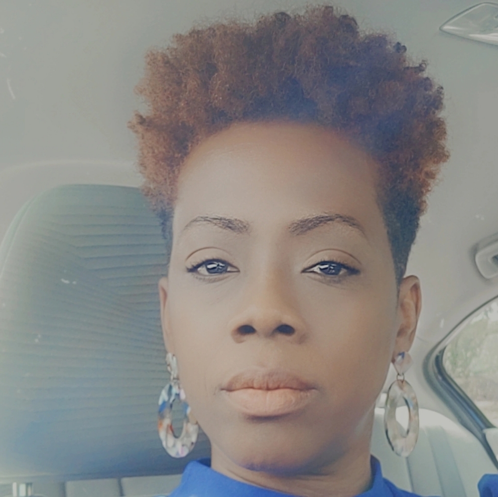 Meet your Posher, Nathalie